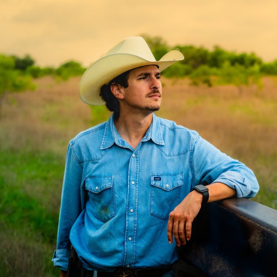 Clayton Tucker